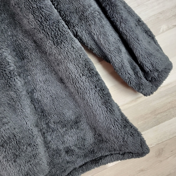 Zenana Outfitters Cozy Oversized Hooded Teddy Black Sweatshirt Size Large - Picture 12 of 13